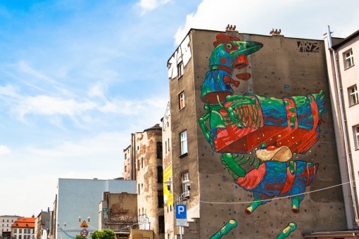 Są kolorowe i robią niesamowite wrażenie! Zobacz najciekawsze murale w Polsce