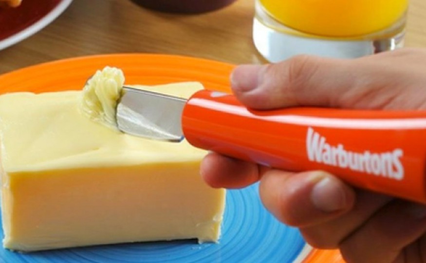 Nóż do masła z podgrzewanym ostrzem